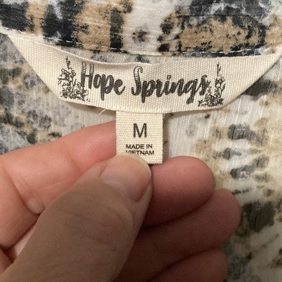 Sheer long sleeve blouse with abalone buttons size M - Picture 2 of 10